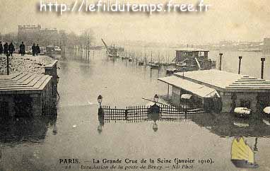 File:P1390318 Paris Ier Pont neuf Ile de la Cite crue janvier 2018